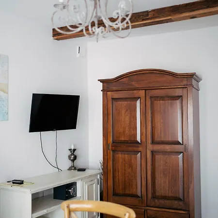 Magistr 3* ميكولوف